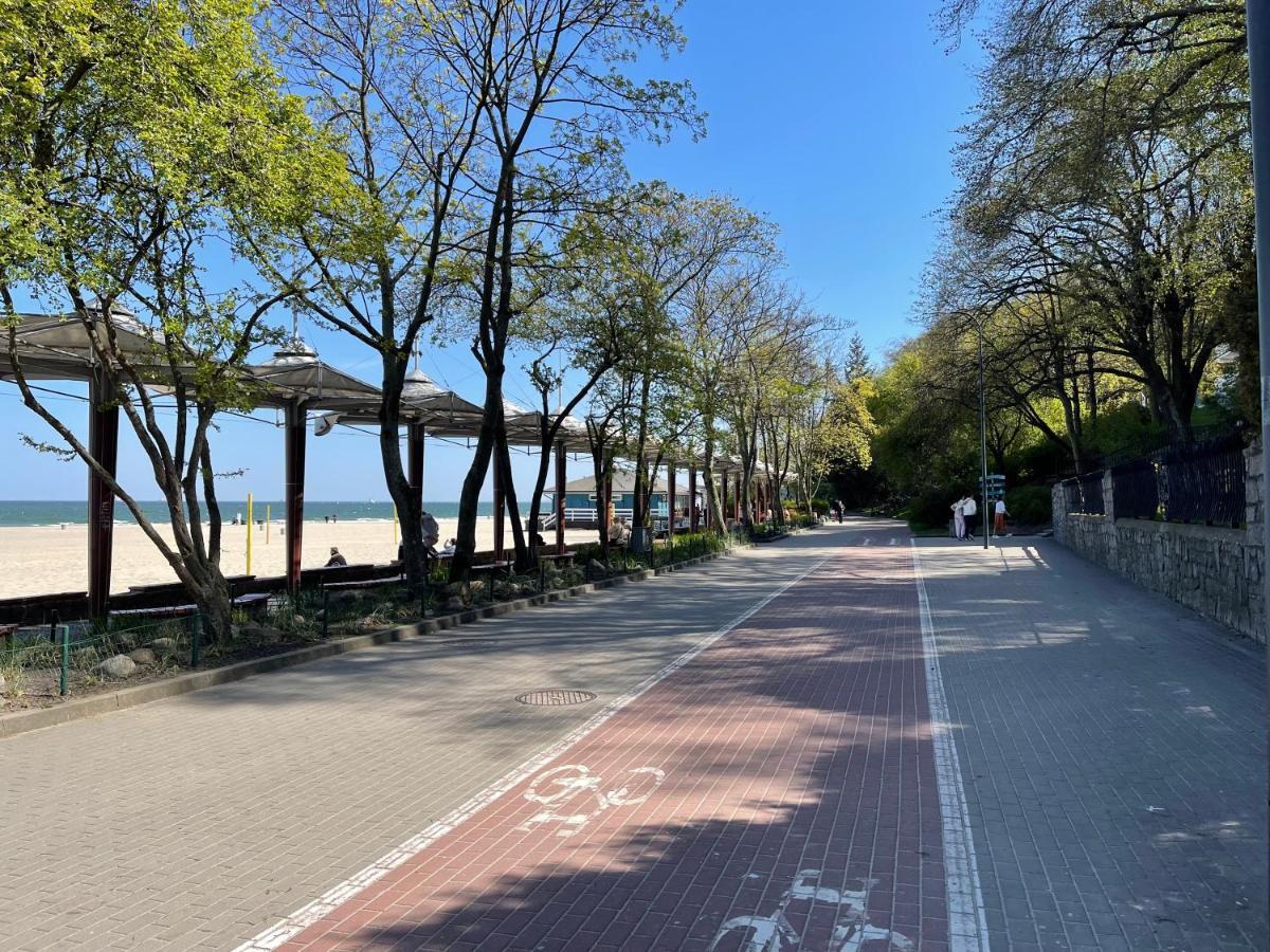 Apartament Przy Plazy Gdynia Centrumアパートメント エクステリア 写真
